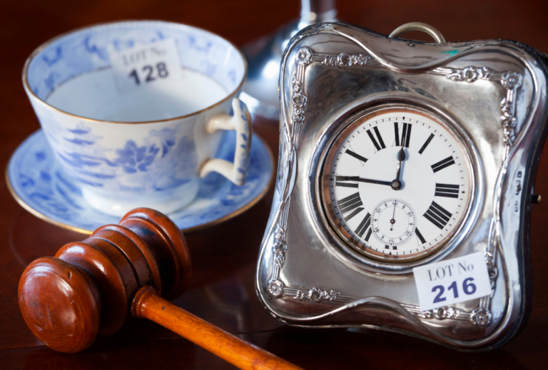 Modern Antique Auction House